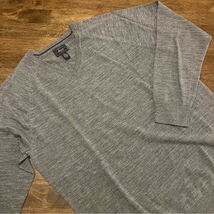 GH Bass & Co 100% Wool Sweater XL Grey V Neck Pullover Men’s Workwear